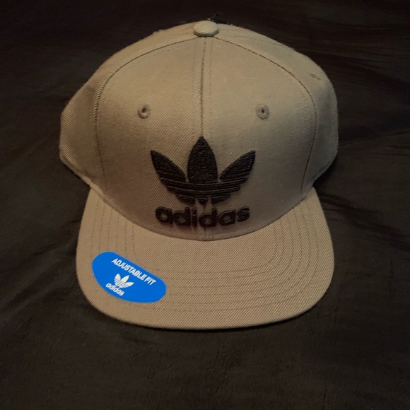 adidas snapback